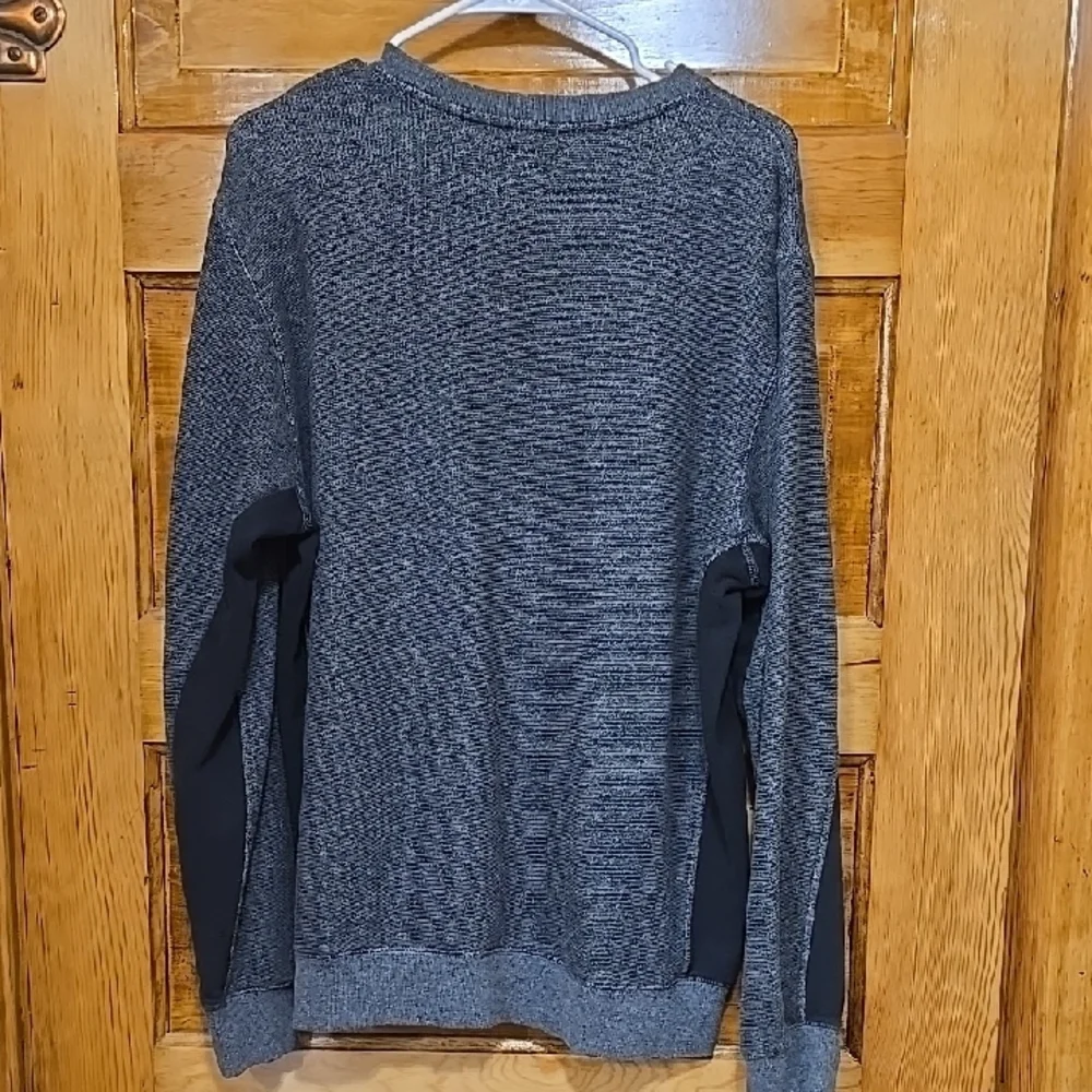 RVCA Men's Charcoal and Black Crewneck Sweater L